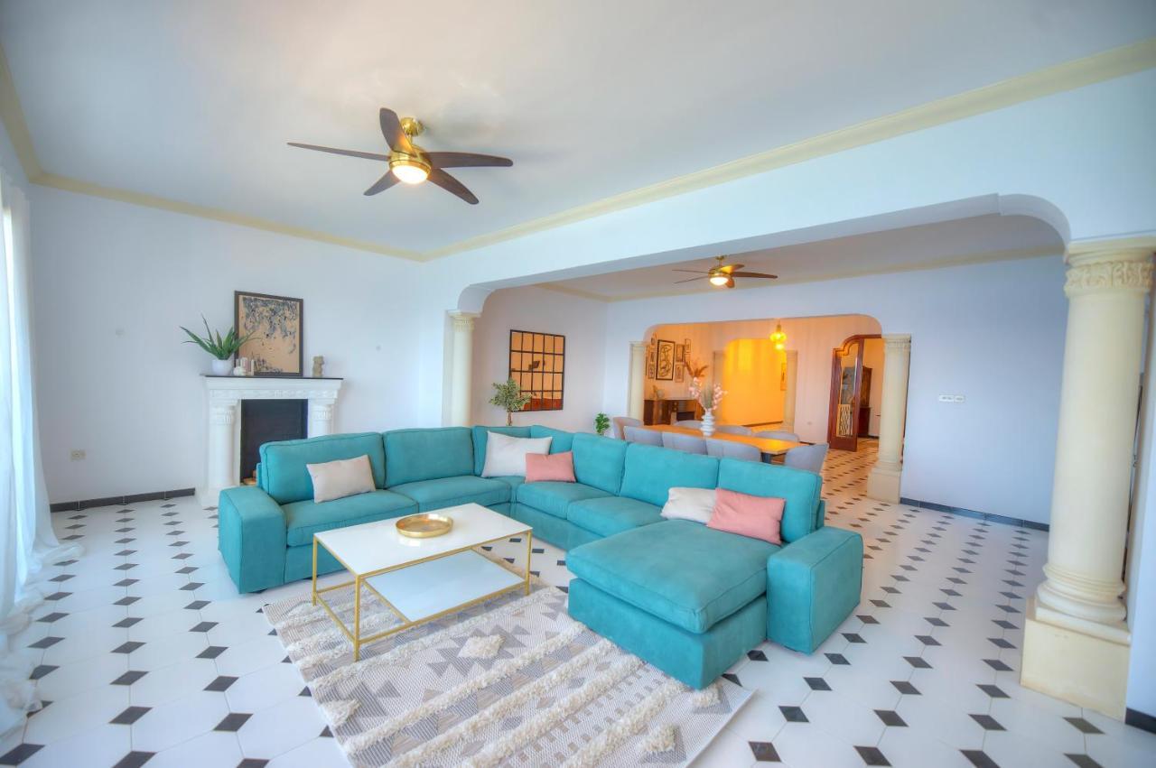 Beautifully Furnished Seafront 4 Bedrooms Goslm-4 Sliema Exteriör bild